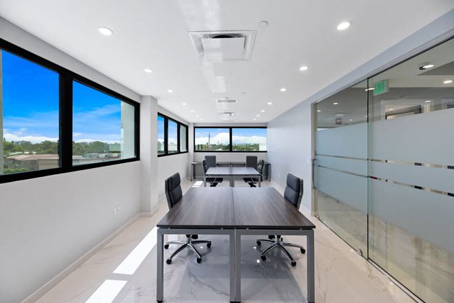 Skyspaces FTL - SkySPACES of Ft Lauderdale