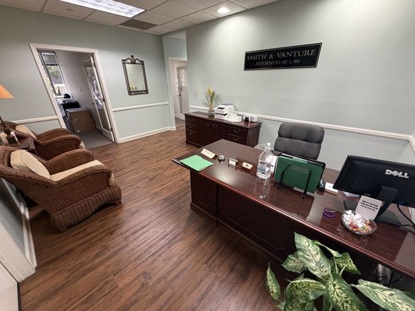 2183 SF Suite 200 Professional and Medical Office Space (Leased)