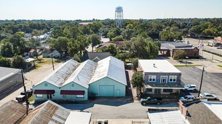 Photo of commercial space at 201 W First St in Brenham