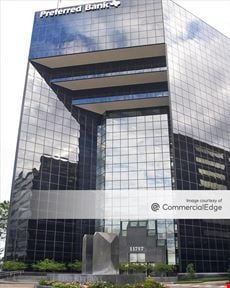 Skyline Executive Suites - 11757 Katy Freeway