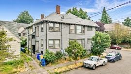 601-607 NE Randall Ave Apartments