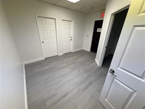 2323 SF Suite 304 Professional and Medical Office Space