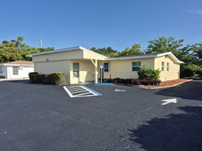 1625 Colonial Blvd., | 1,702± SF Office / Medical Building