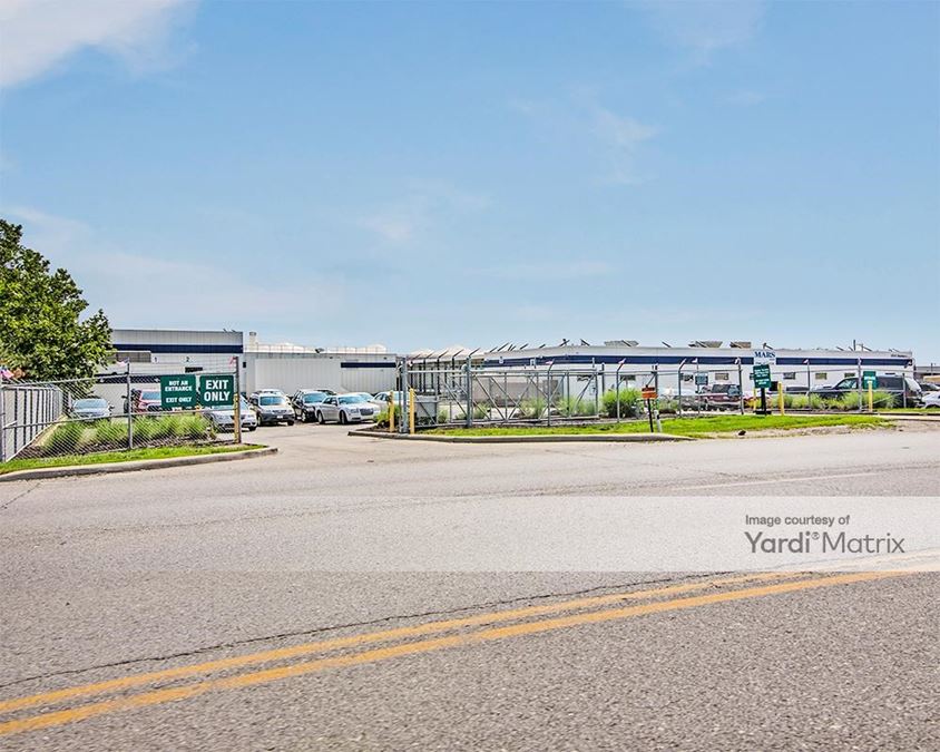 1315 North Chouteau Trfy 1315 North Chouteau Trfy Industrial Building