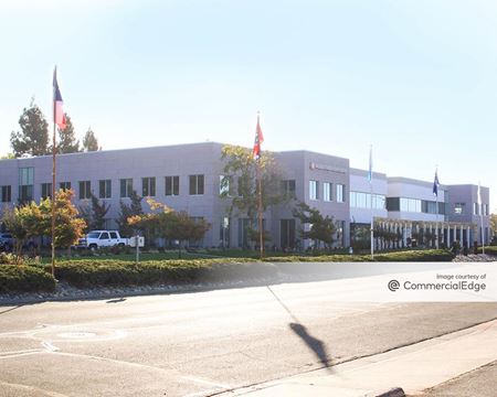 Photo of commercial space at 400 Mare Island Way in Vallejo