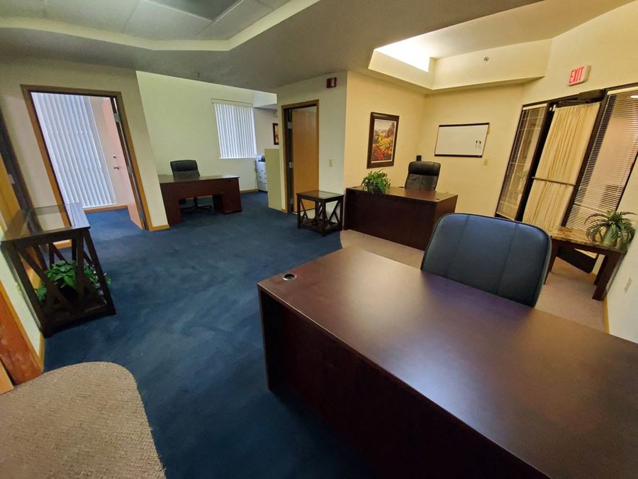 312 W Springfield