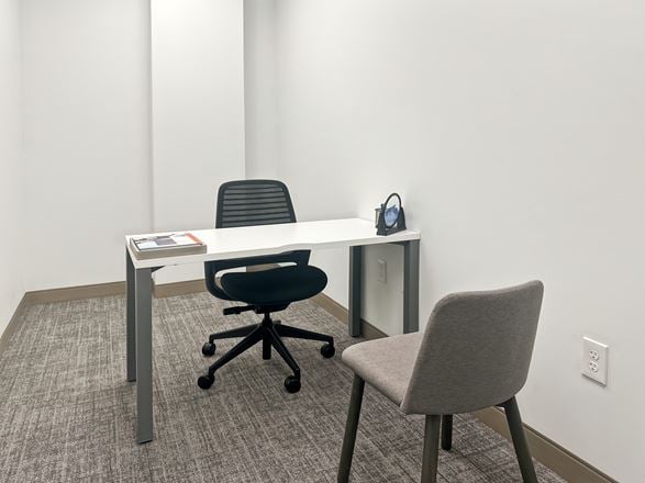 Regus - Charlotte- E Independence
