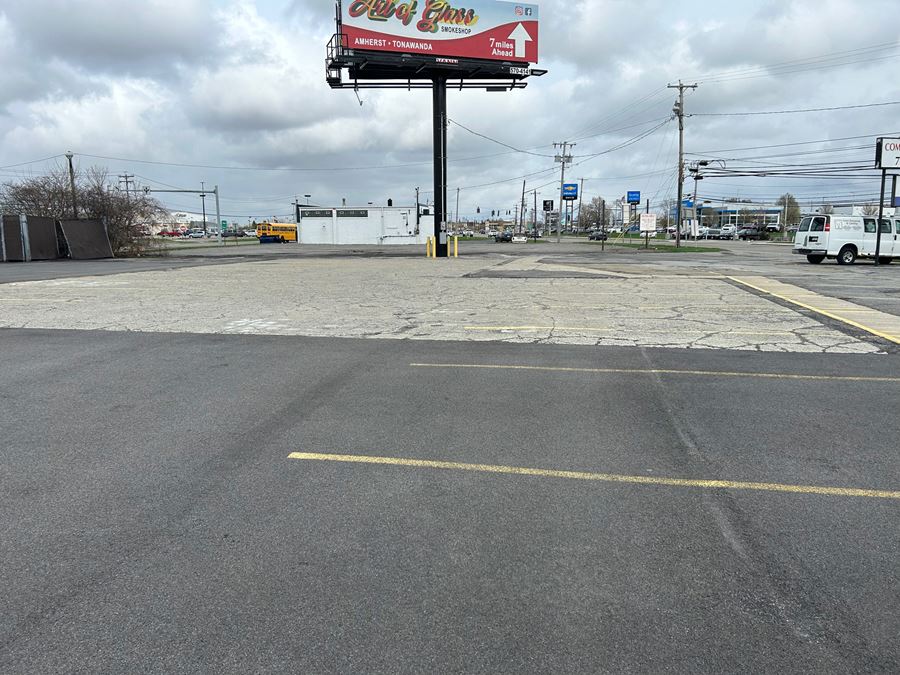 10158 Niagara Falls Blvd.