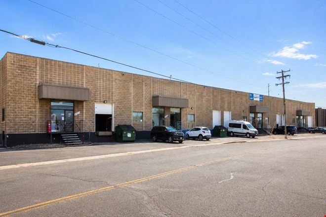 6160 East 49th Drive