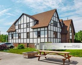 English Park Village