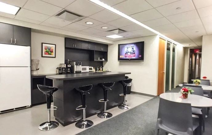 Bevmax Office Centers - Midtown East