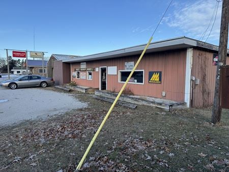 Retail space for Sale at 2240 US-35 in Knox