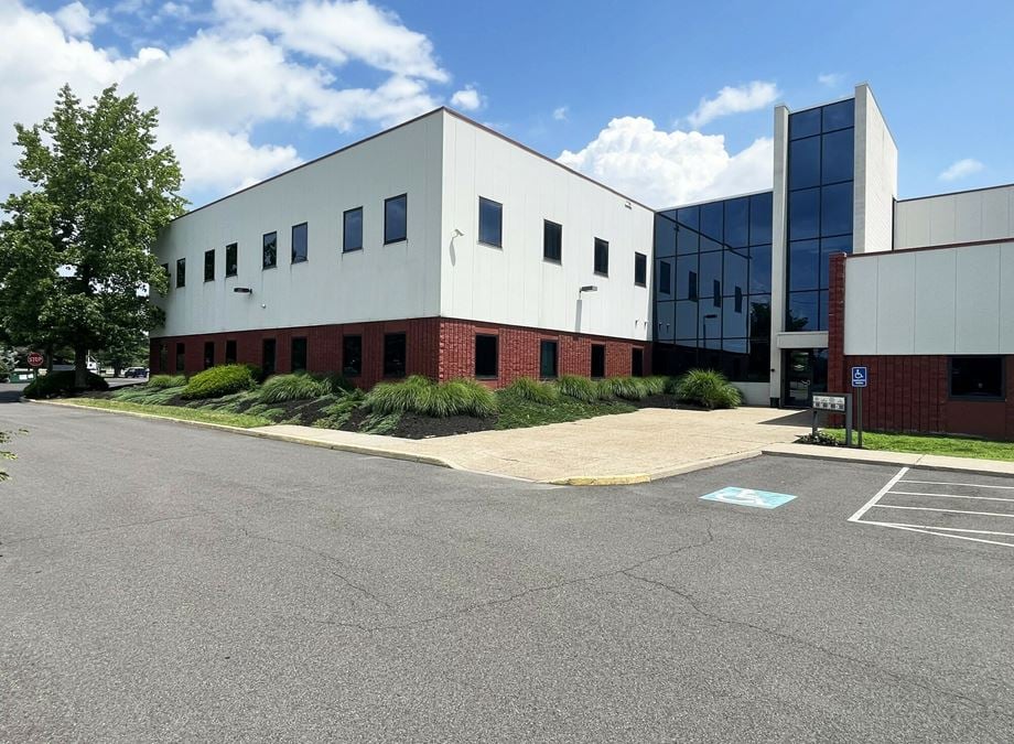 24,092 SF± Office/Flex Space
