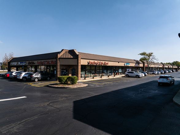 Salem Plaza
