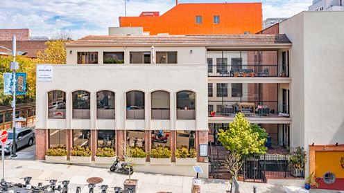 850 Montgomery Street