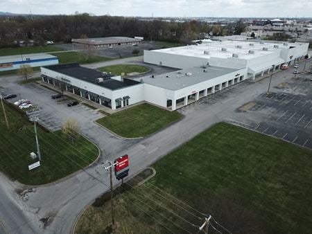 Photo of commercial space at 1418, 1420 Blackiston Mill Road in Clarksville