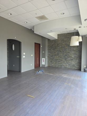 4900 Transit Road
