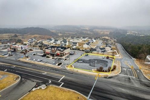 GROUND LEASE / BUILD-TO-SUIT – ±0.47 Acre | I-81 Exit 298