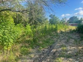 5220 E Lancaster