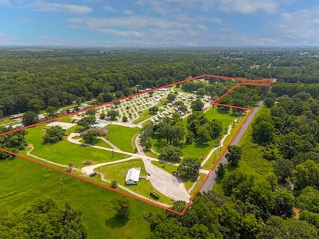 Photo of commercial space at 600 N Wilderness Trail in Carencro