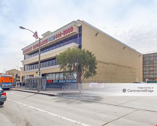 12735 Hawthorne Blvd