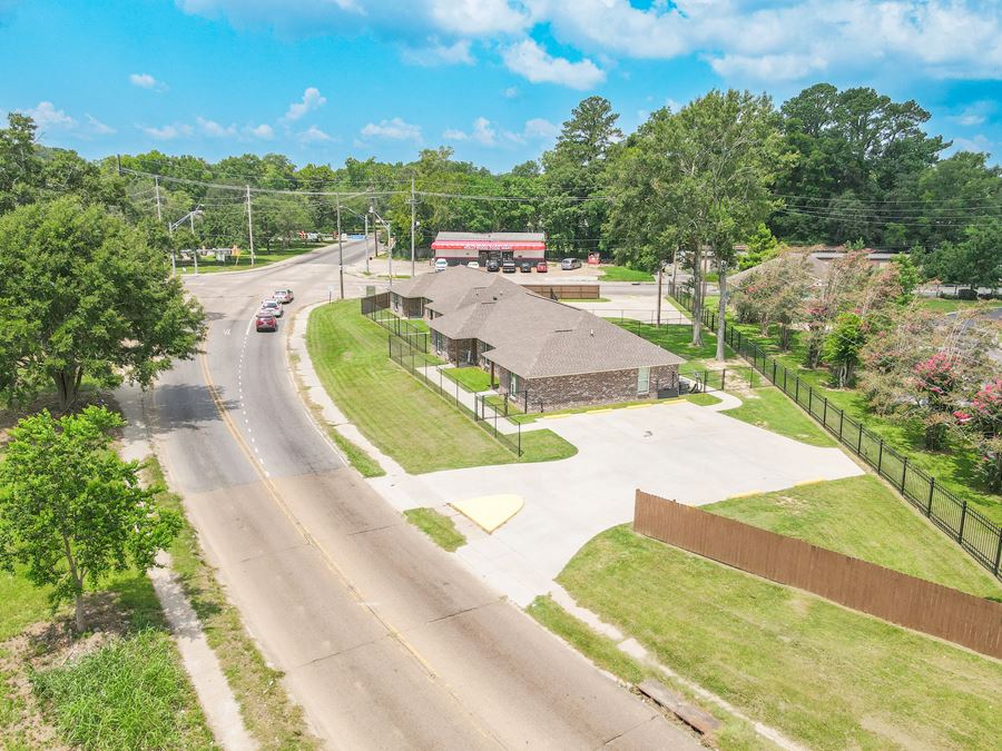 100 Occupied Multifamily Asset With Dedicated Parking 5505, 5521