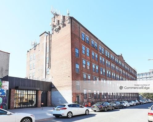 Briq Building