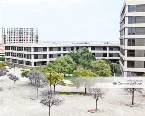 250 East John W. Carpenter Fwy