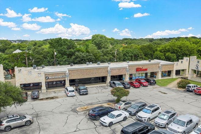 8810 W Highway 84