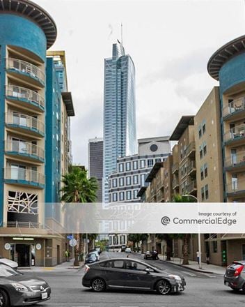 Wilshire Grand Center