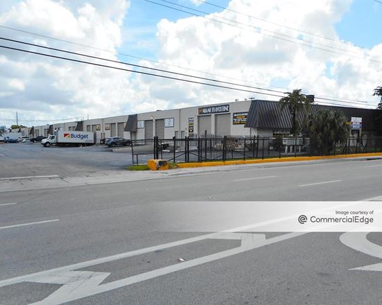 Airport International Center - 5501-5595 NW 72nd Avenue