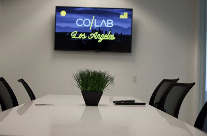 Colab Los Angeles