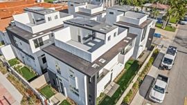 3215 S El Camino Real