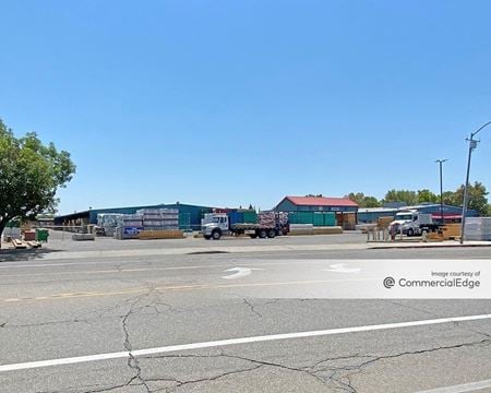 Industrial space for Rent at 800 Gettysburg Avenue in Clovis