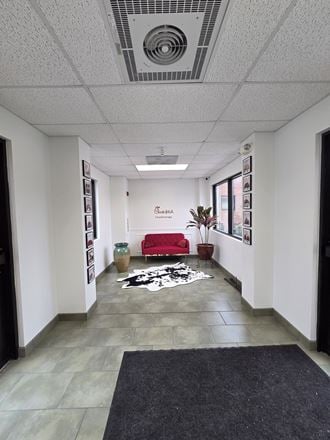 37 Anderson Rd - 5,965+/- SF Office/Flex Opportunity