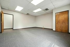 2244 South Hamilton Road, 101 & 103, 2246 South Hamilton Rd, 100