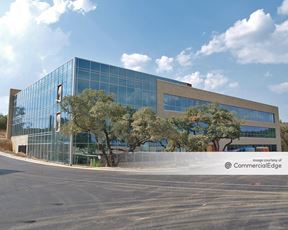 ROLLINGWOOD CENTER II
