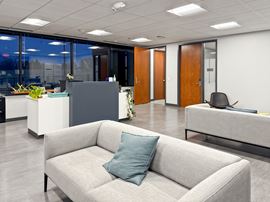 Regus - Wauwatosa - Honey Creek Corporate Center