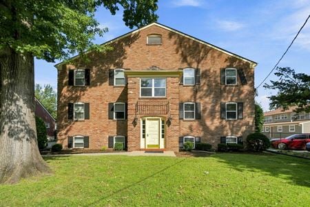 Multi-Family space for Sale at 3815 Grandview Avenue in Saint Matthews