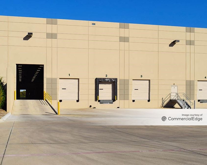 350 Northpoint Drive, Coppell Industrial Space For Lease