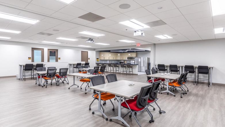 Intelligent Office (Tysons) - Intelligent Office - Tysons Corner