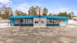 1300 Roosevelt Rd