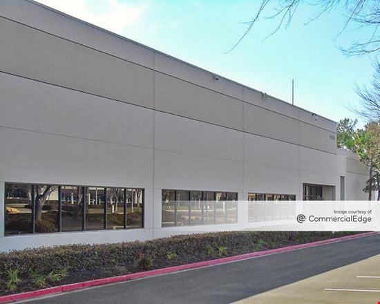 California Commerce Center #6