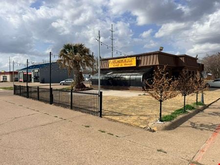 Retail space for Rent at 2301 West Pioneer Parkway in Pantego