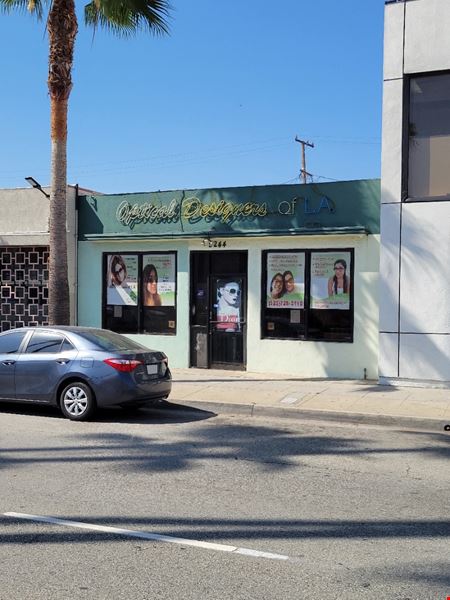 Retail space for Rent at 5244 East Beverly Boulevard in East Los Angeles