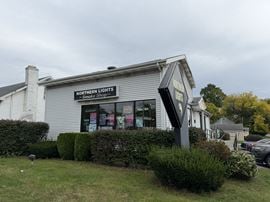 30 Fuller Rd