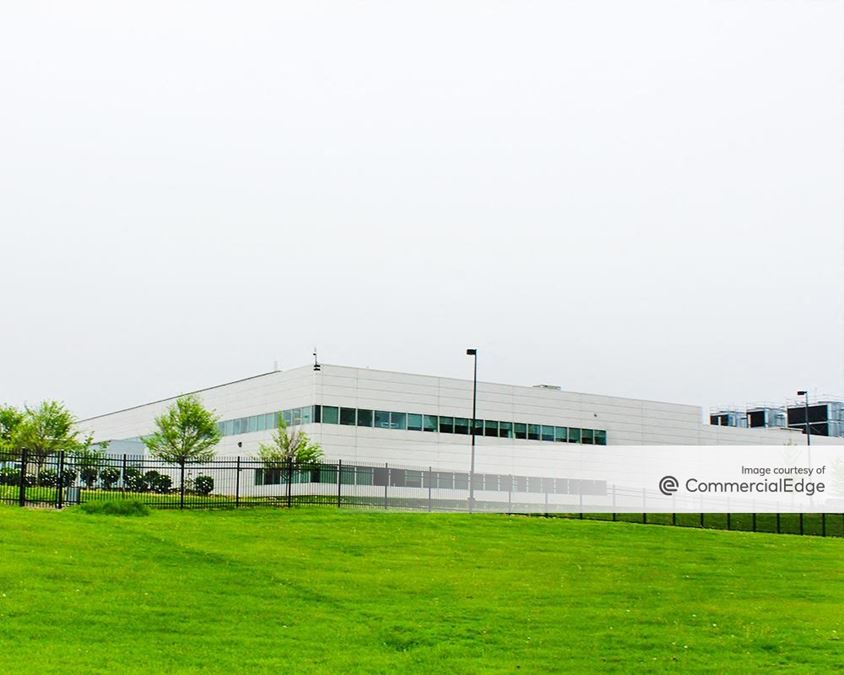 100 Campus Drive, Newtown Office Space For Lease