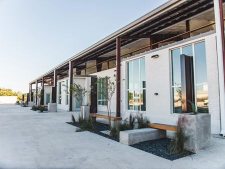 Photo of commercial space at 1019 South Heatherwilde Blvd in Pflugerville