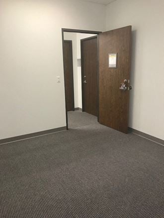 Workstyle Flexible Spaces - 1322 Space Park Drive