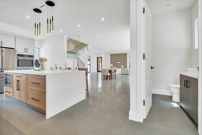 VACANT TWO-UNIT DUPLEX
